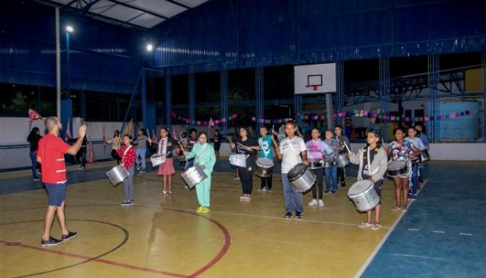Projeto-Musica-na-Escola-contempla-mais-de-400-alunos-da-rede-municipal-de-ensino-3